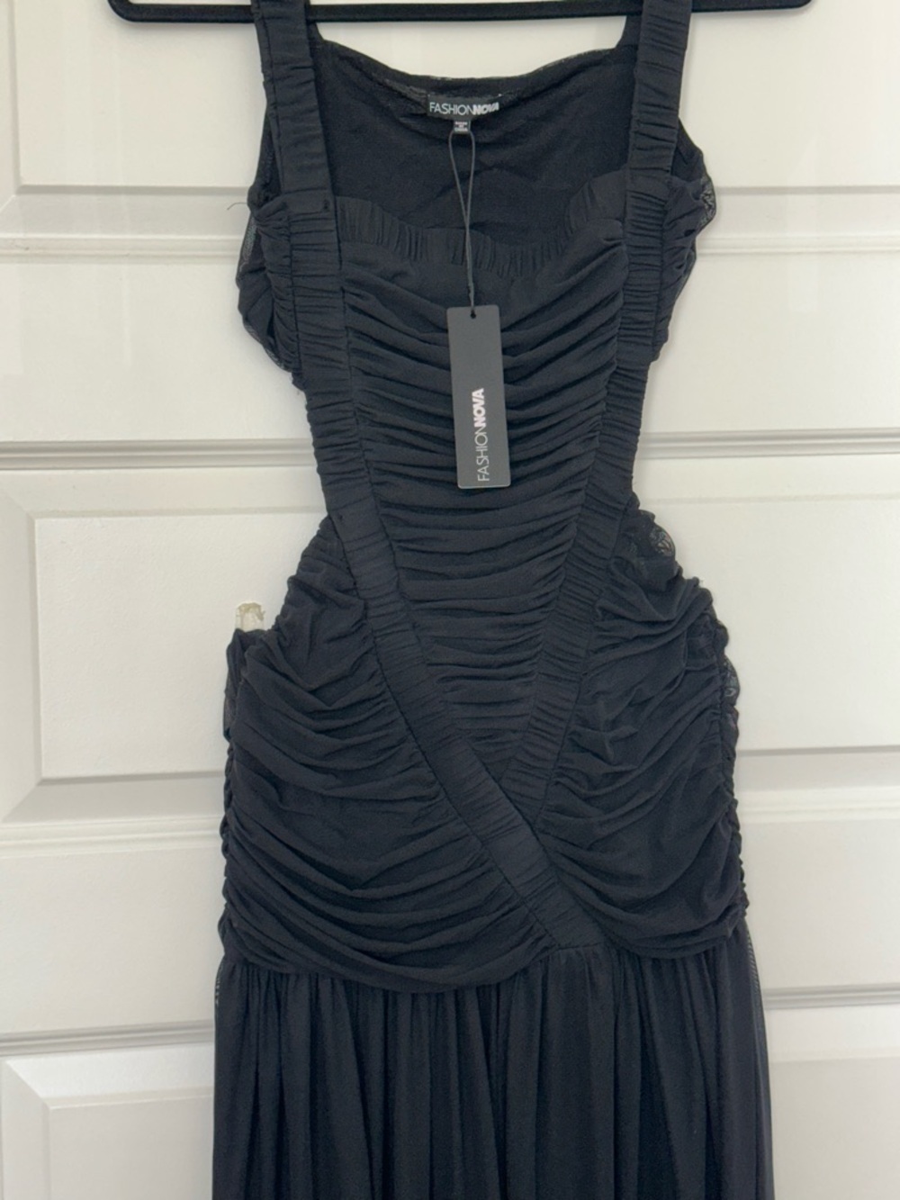 Black Ruched Maxi Dress - Picture 3 of 6